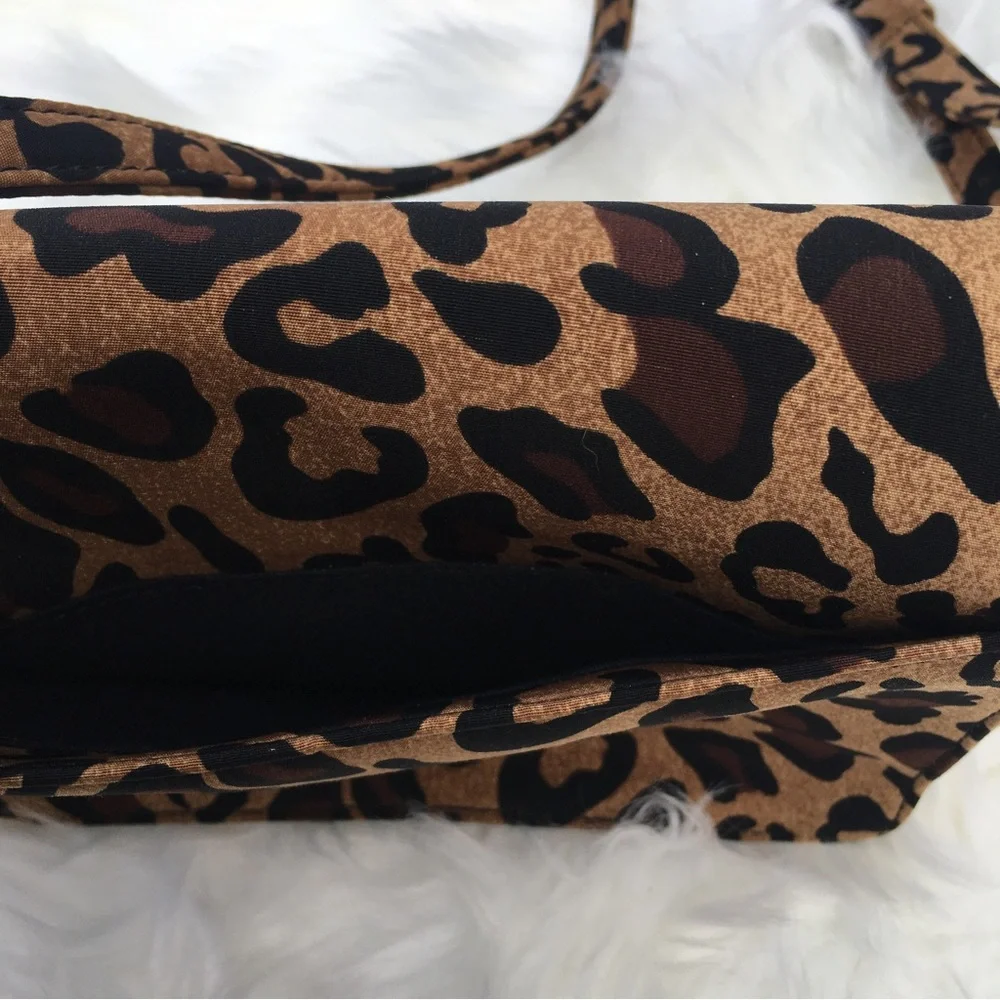 🛑 SOLD Evan Picone Crossbody Flap Handbag Purse Cheetah Animal Print Adjustable - Picture 12 of 13
